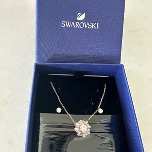 Swarovski Sunshine Set: necklace and earrings